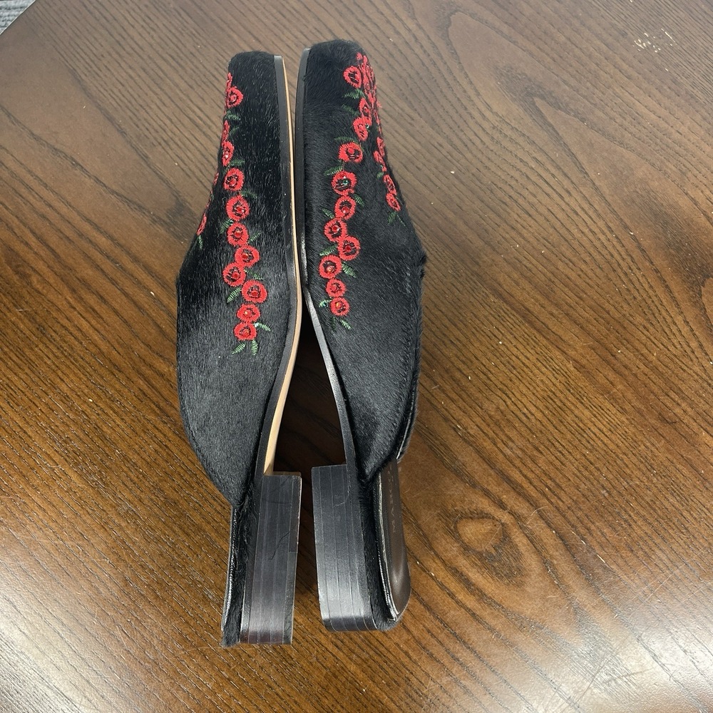 Marco Gambassi Mule Shoes Women's 37 / 7 Black Red Fur-Like Flower Embroidery - Picture 6 of 16